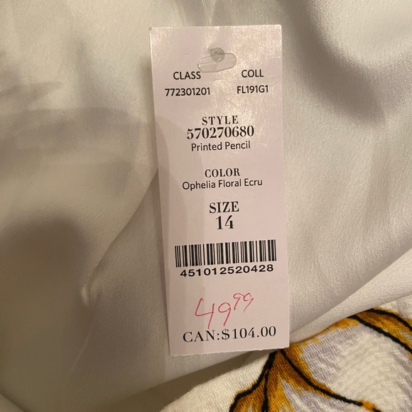 New with tags! White House black market size 14 floral cream pencil skirt - Picture 4 of 4